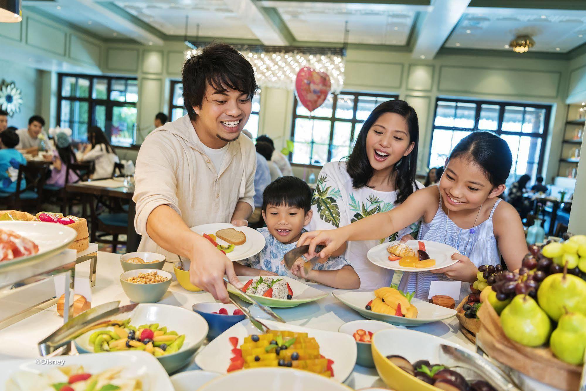 Disney Explorers Lodge Hongkong Exterior foto